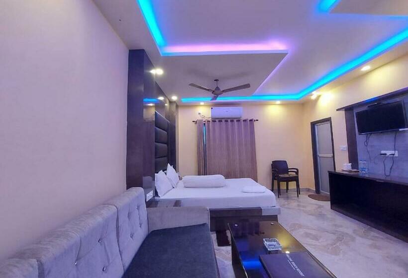 فندق Holiday Beach Resort Mandarmani