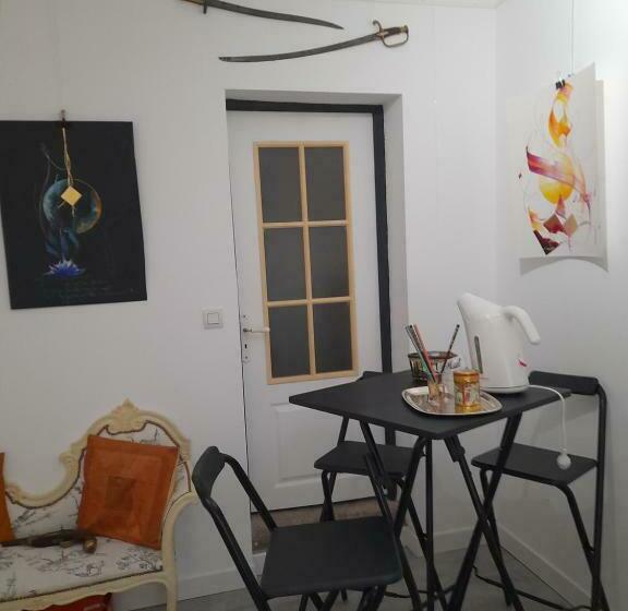 Bed and Breakfast La Chambre De Garance Et Ses Couleurs D Art