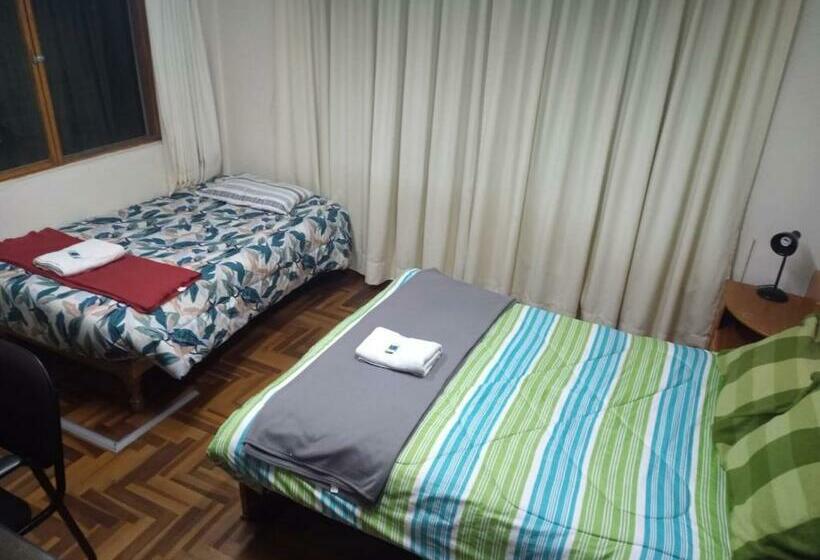 Bed and Breakfast La Librería Rooms Coffee & Books