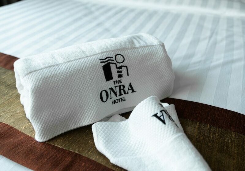 هتل The Onra