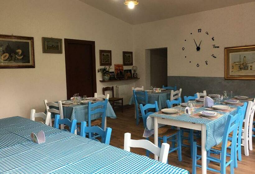 호텔 Azienda Agrituristica S Argalasi   B&b   Affittacamere Loc S Argalasi Austis