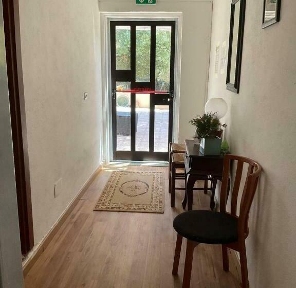 호텔 Azienda Agrituristica S Argalasi   B&b   Affittacamere Loc S Argalasi Austis