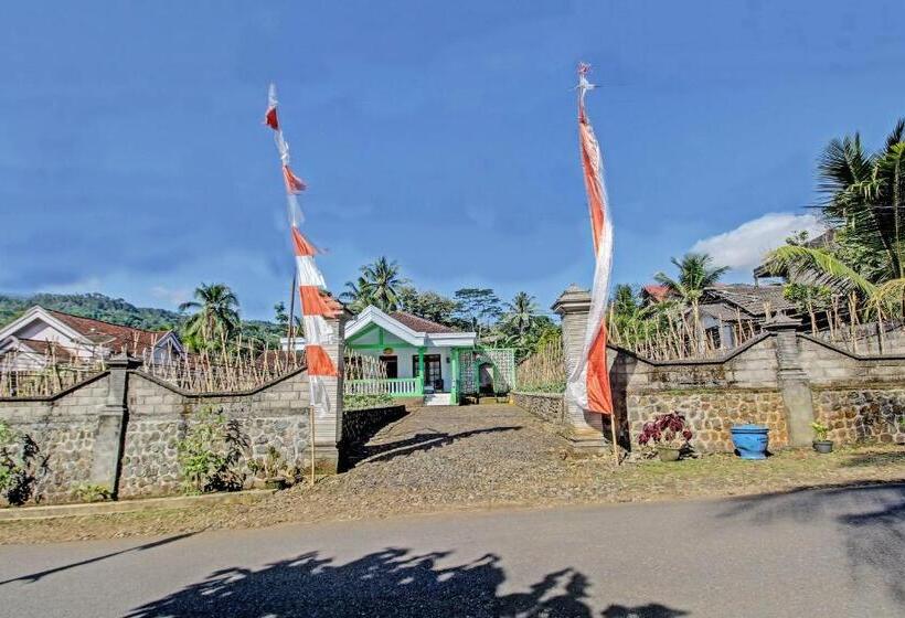 酒店 Spot On 91214 Desa Wisata Pandean