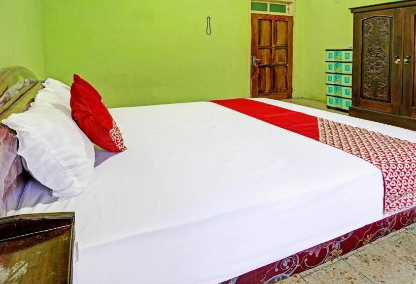 酒店 Spot On 91214 Desa Wisata Pandean