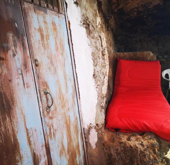 پانسیون Suite Zen Y Cueva Refugio