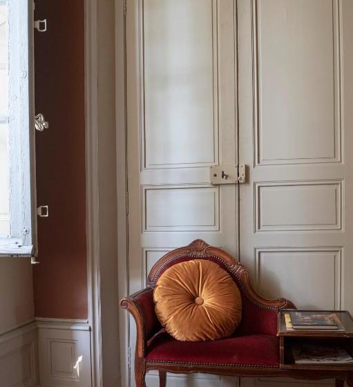 مبيت وإفطار Maison Sumiane