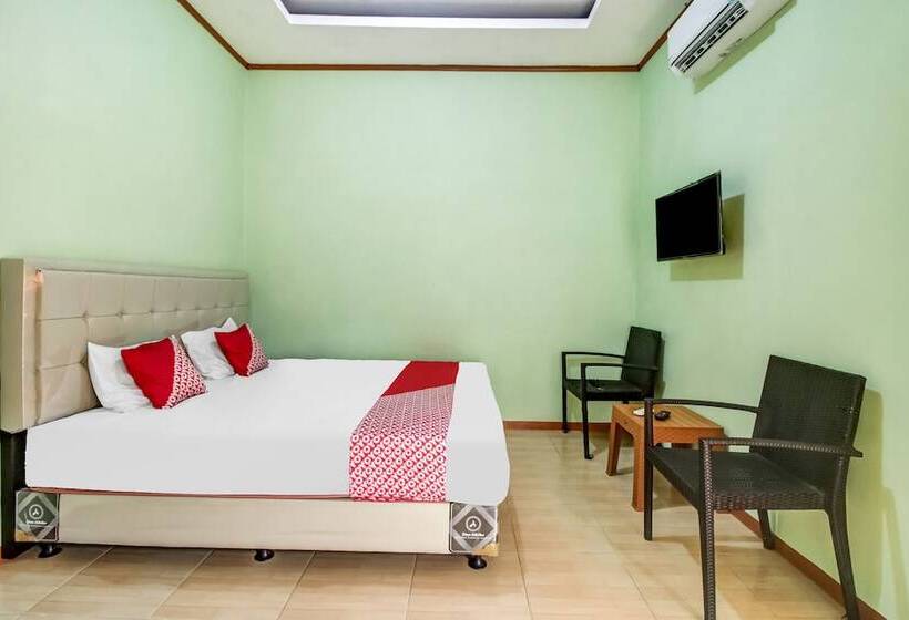 هتل Oyo 91216 Siliwangi Guest House Syariah Cirebon