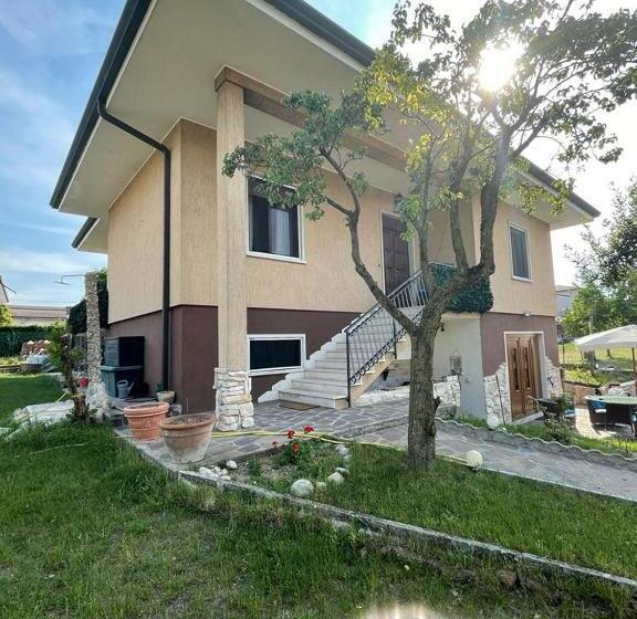 پانسیون Villa Rita