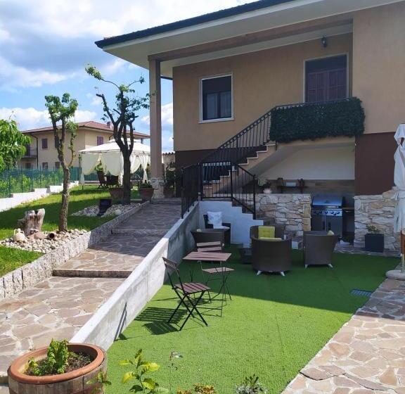 پانسیون Villa Rita