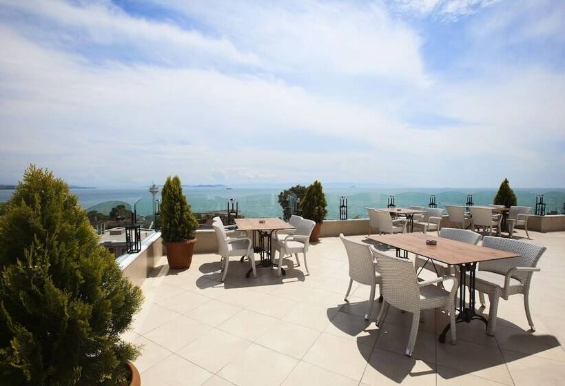 Fotos del hotel Aren Suites:  35