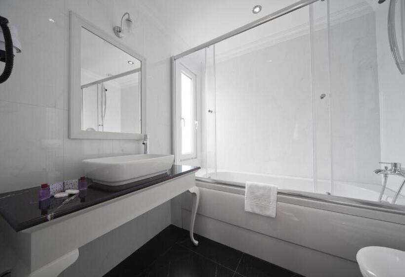 Fotos del hotel Aren Suites:  41