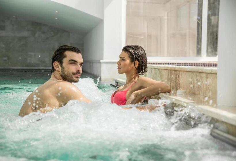 هتل Terme Di Venturina