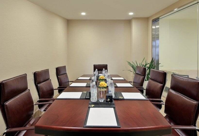 Отель Intercontinental Sancha Lake, An Ihg