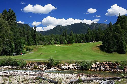 هتل Kokanee Springs Resort