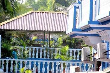 هتل Mayflower By Casa Eternal Beach Resort Baga