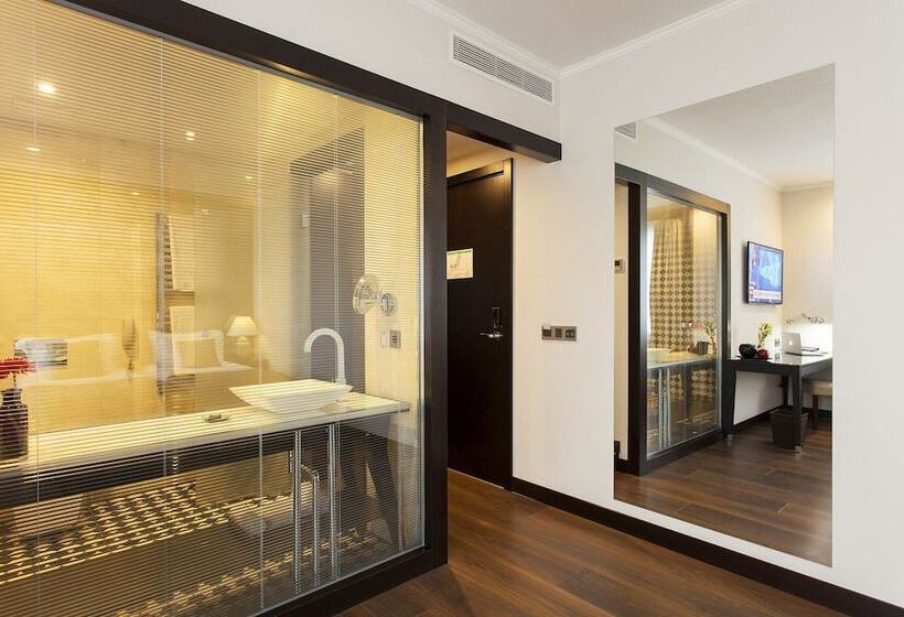 Fotos del hotel Quentin Boutique Hotel:  16