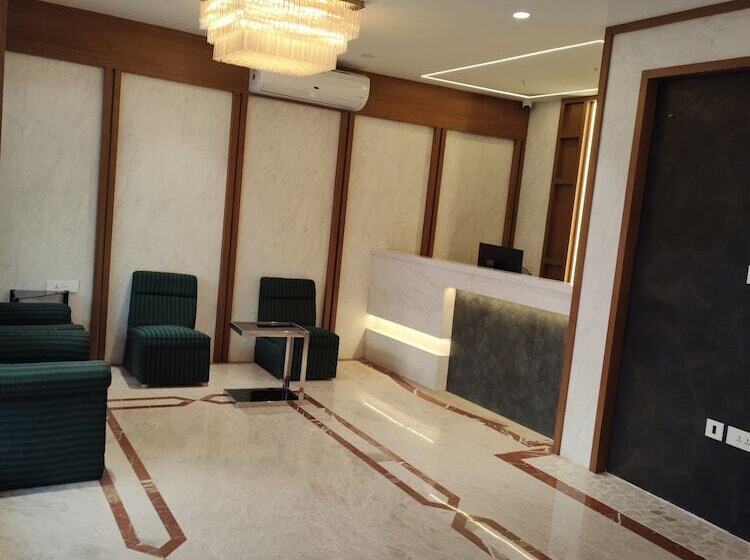 هتل Royal Paris