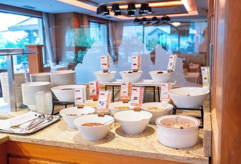 هتل روستایی Cesa Tyrol