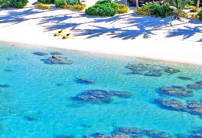 استراحتگاه Rarotonga Beach Bungalows