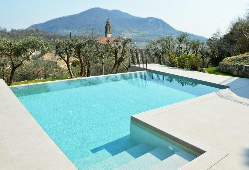 تختخواب و صبحانه Borgo Petrarca
