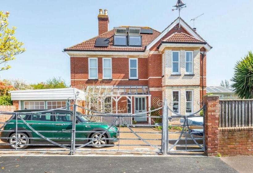 ベッドアンドブレックファースト Hedgebank