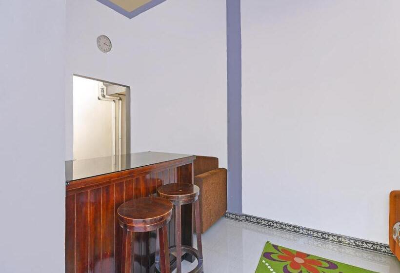 هتل Oyo 91192 Homestay Antara