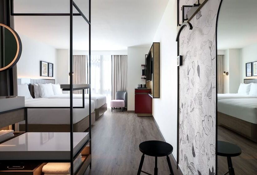 Renaissance New York Flushing Hotel At Tangram