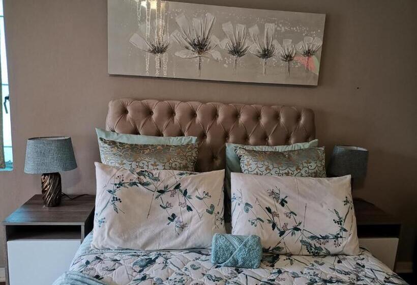 پانسیون Dr M Beauty Lounge And Guest House