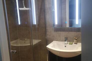پانسیون Greystones Guesthouse