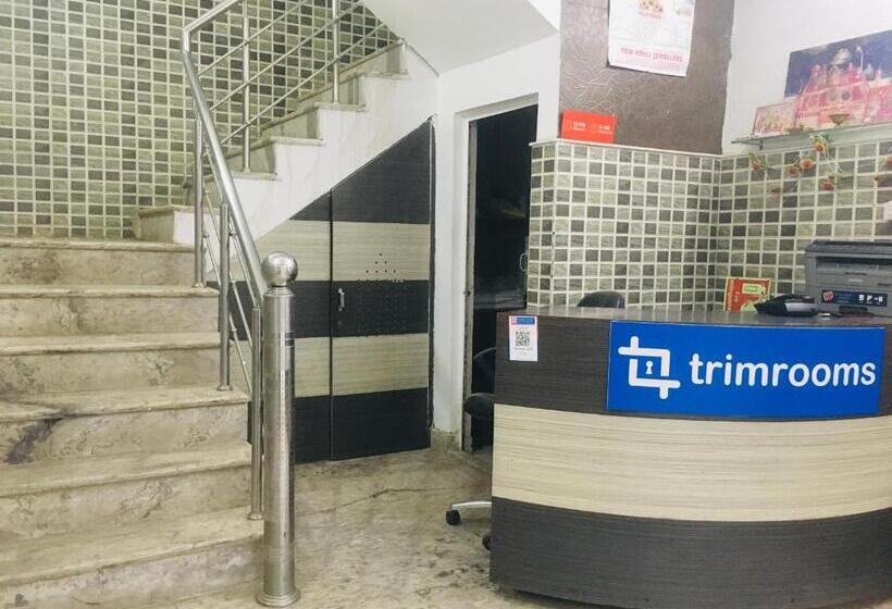 پانسیون Trimrooms Shree Mata Palace, Katra Bus Stand