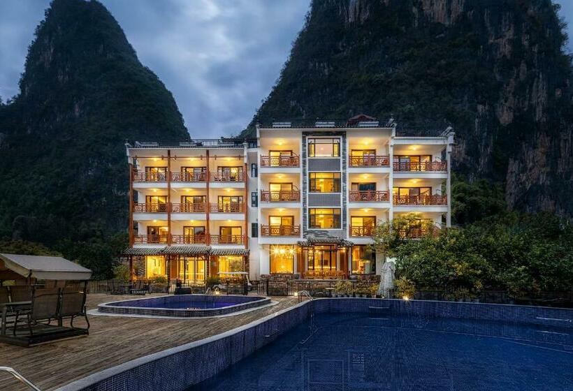 هتل Yangshuo Grand Canyon Shanshuiyao Resort   Free Train Station Pick Up And Drop Off