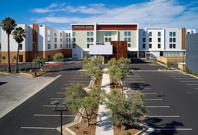هتل Springhill Suites By Marriott Los Angeles Downey