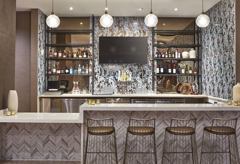 هتل Springhill Suites By Marriott Los Angeles Downey