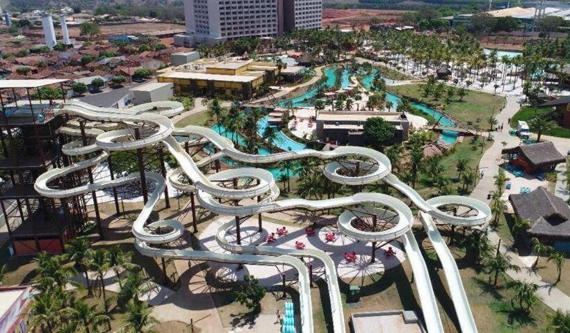 هتل Camping Pousada Primavera Olímpia