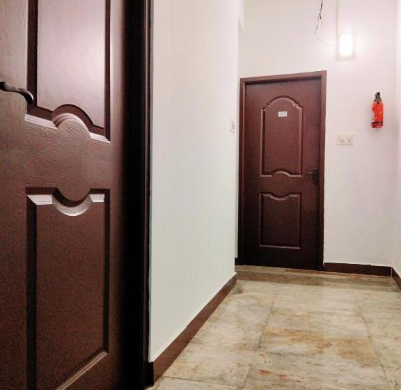 هتل Royal Green Residency Chennai Airport