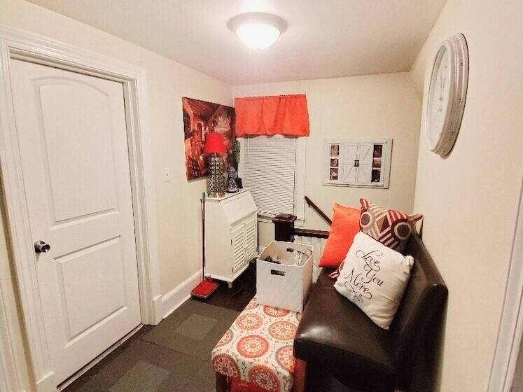 بنسيون Room In Guest Room   Yellow Rm Dover  Del State, Bayhealth  Dov Base