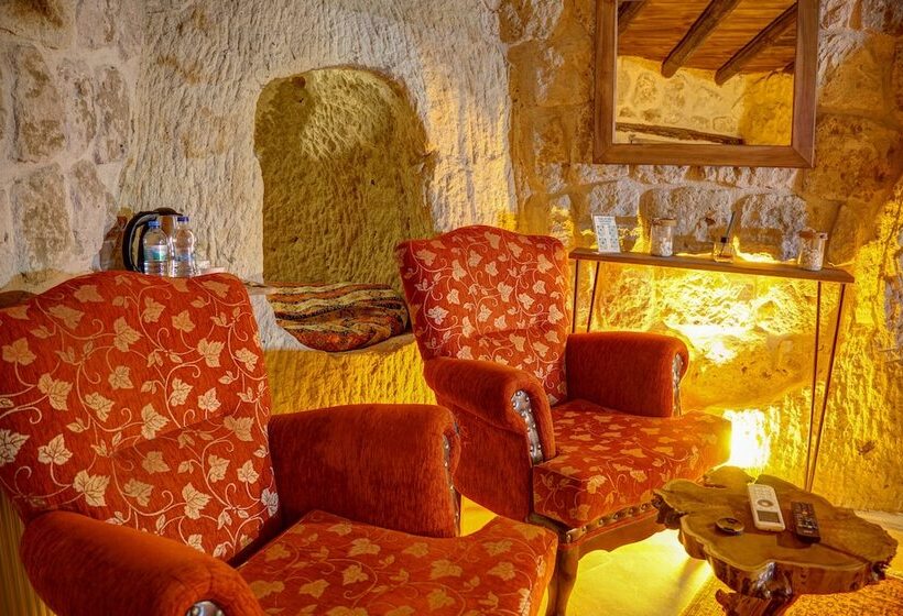 هتل Saliche Cave Suite