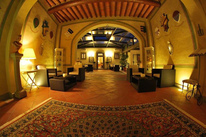 تختخواب و صبحانه Villa Il Sasso  Dimora D Epoca