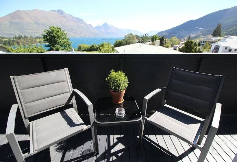 Chalet Queenstown