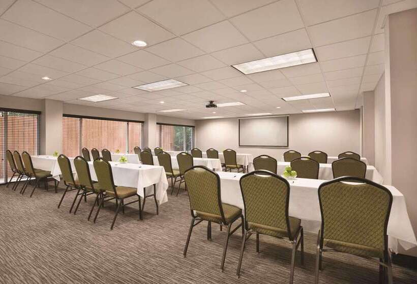 Country Inn & Suites By Radisson, Newnan, Ga