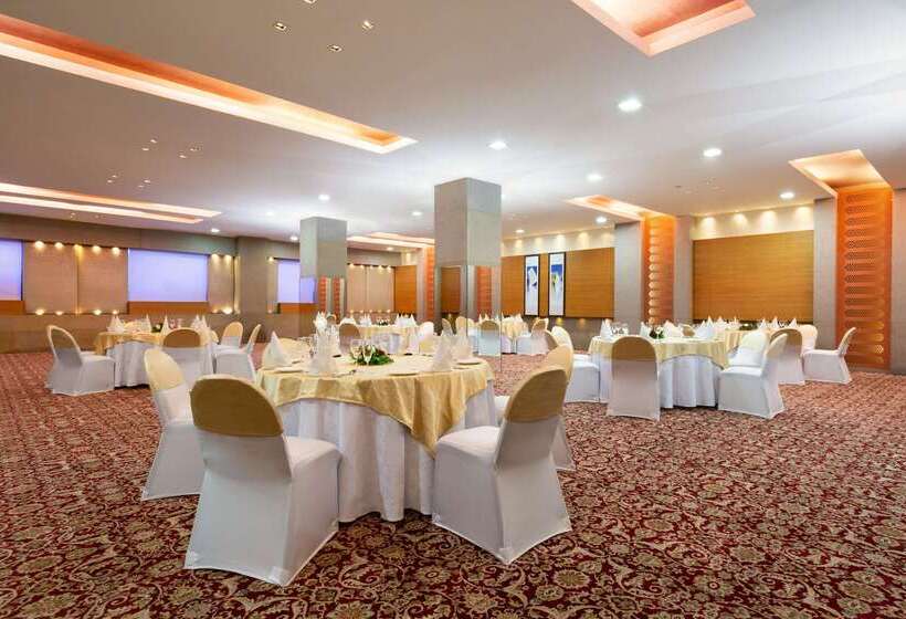 مسافرخانه Ramada Ajmer