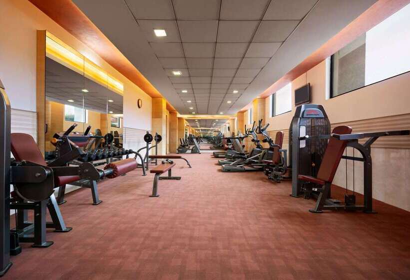 مسافرخانه Ramada Ajmer