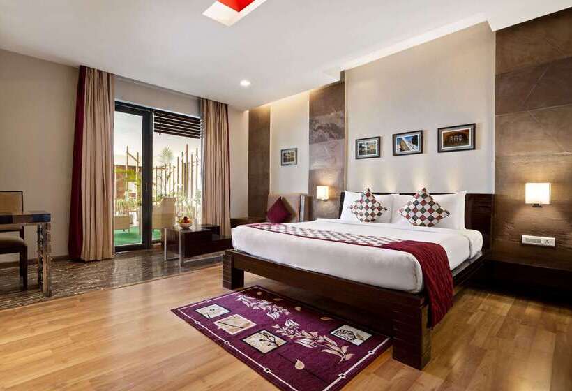 مسافرخانه Ramada Ajmer