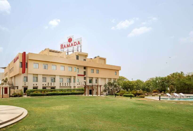 مسافرخانه Ramada Ajmer