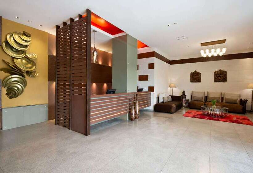 مسافرخانه Ramada Ajmer