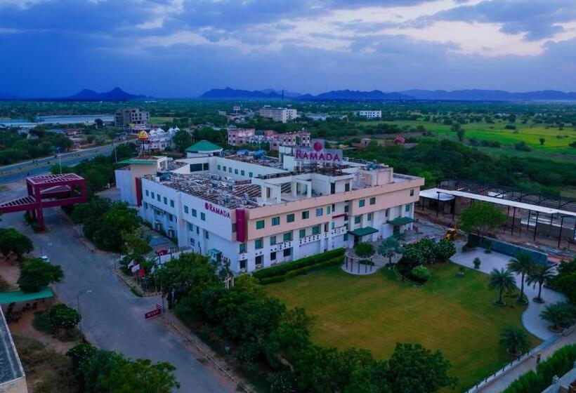 مسافرخانه Ramada Ajmer
