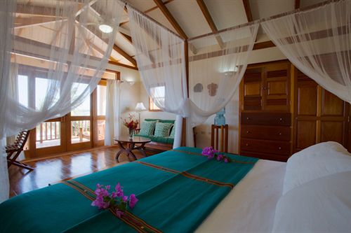 Hotel Belizean Dreams Resort