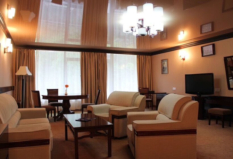 هتل Best Western Plus Paradise  Dilijan