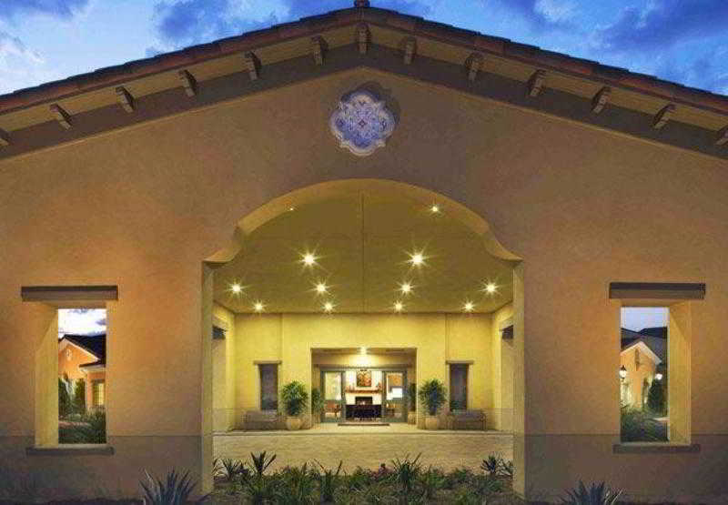 فندق Courtyard By Marriott Santa Barbara Goleta