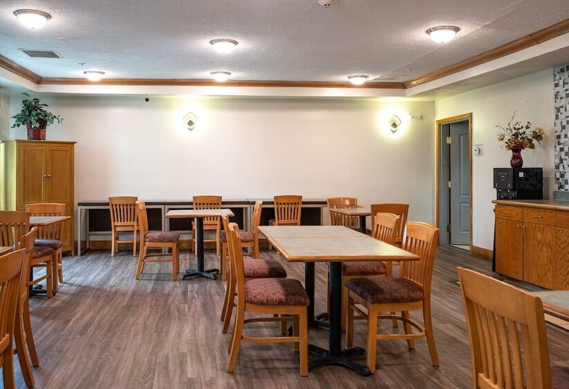 هتل Blisspoint Inn & Suites Marion